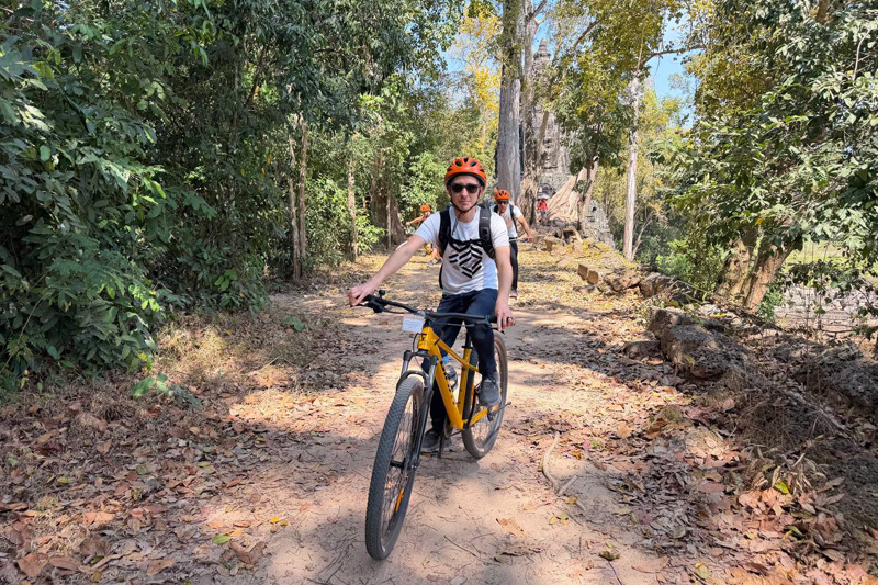 angkor-bike-tour-op1-04.jpg