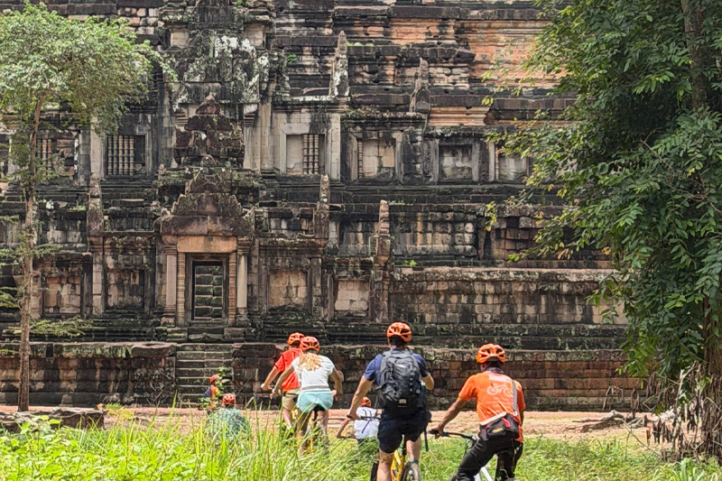 angkor-bike-tour-op2-01.jpg